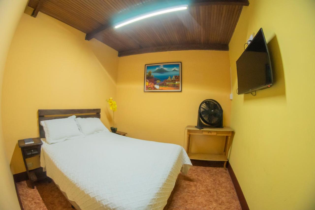 Euro Hostal Città del Guatemala Esterno foto