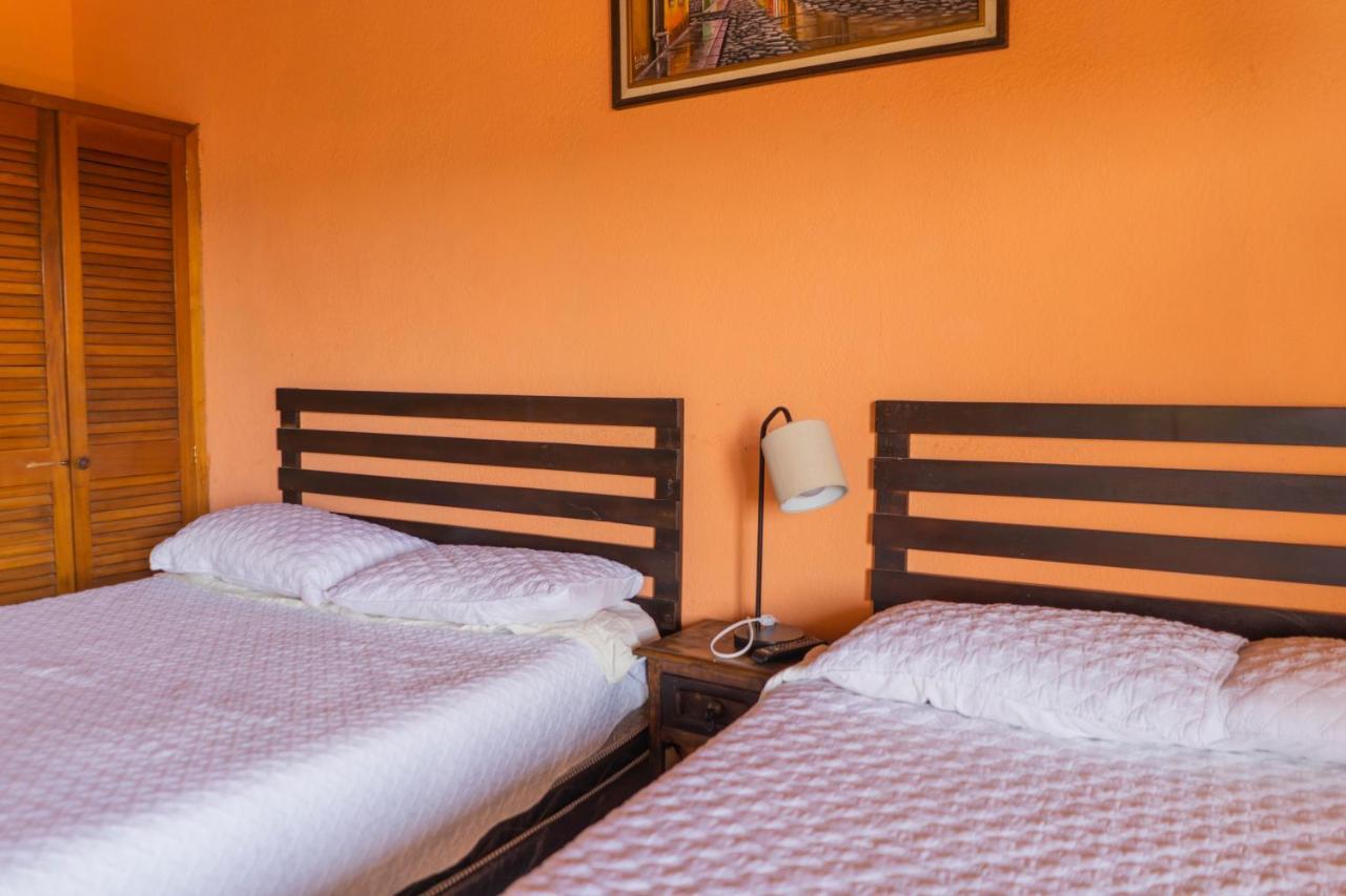 Euro Hostal Città del Guatemala Esterno foto