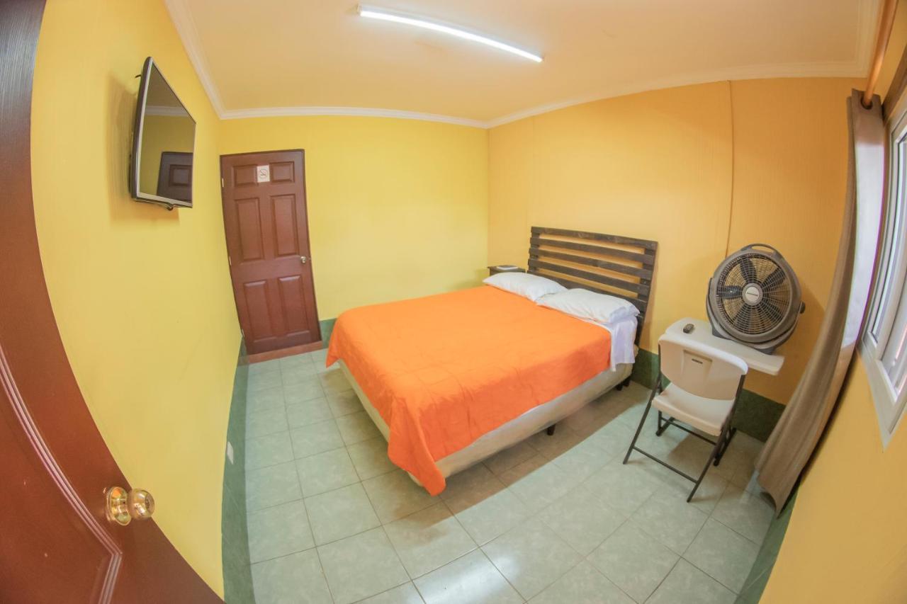 Euro Hostal Città del Guatemala Esterno foto